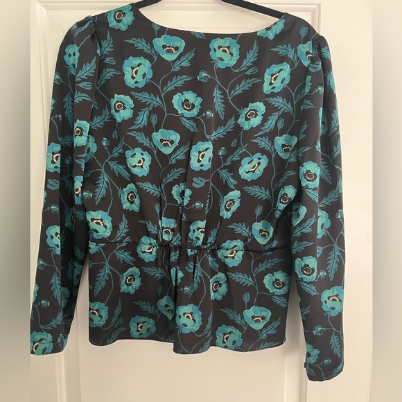 Floral Peplum Top - Picture 2 of 3